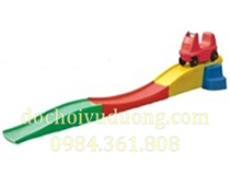 Cưỡi xe trượt núi